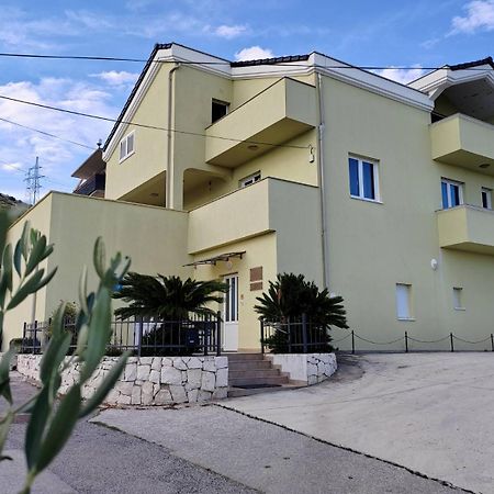 Apartman Memories Трогир Екстериор снимка