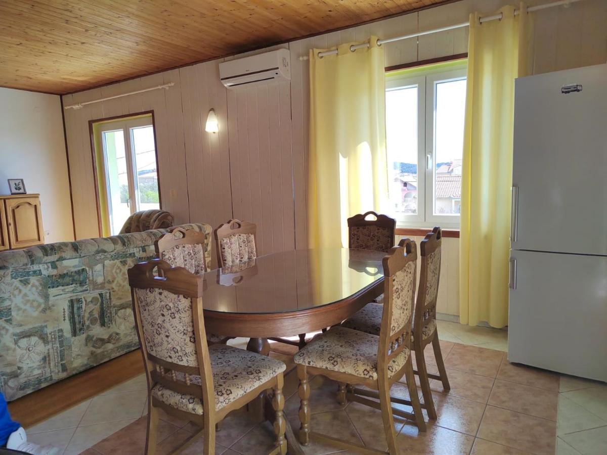 Apartman Memories Трогир Екстериор снимка